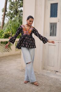 lack Cotton Printed Navratri Top with Kutchi Patch Work & Patterned Neck ? Ethnic Festive Wear for Women - Image 4